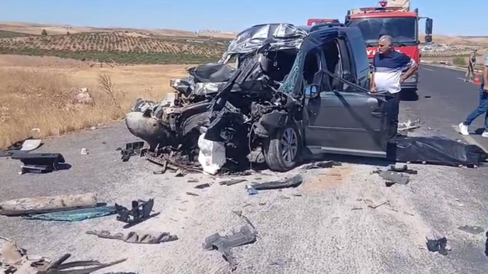Şanlıurfa'da Trafik Kazası: 4 Kişi Hayatını Kaybetti, 2 Yaralı