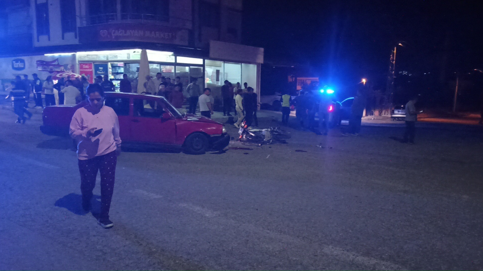 Malatya'da tır ve otomobil çarpıştı, 5 kişi yaralandı