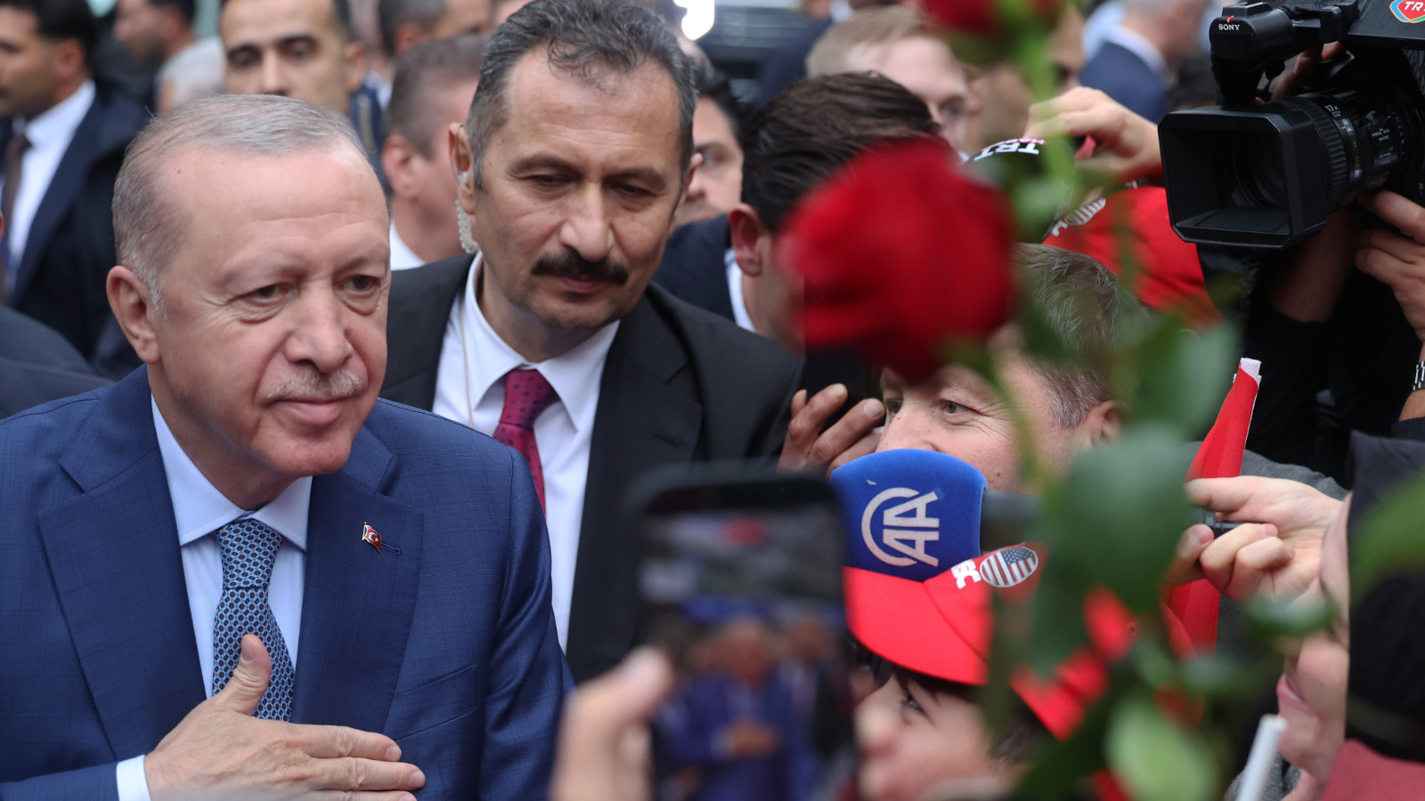 Cumhurbaşkanı Erdoğan’a Türkevi’nde coşkulu karşılama
