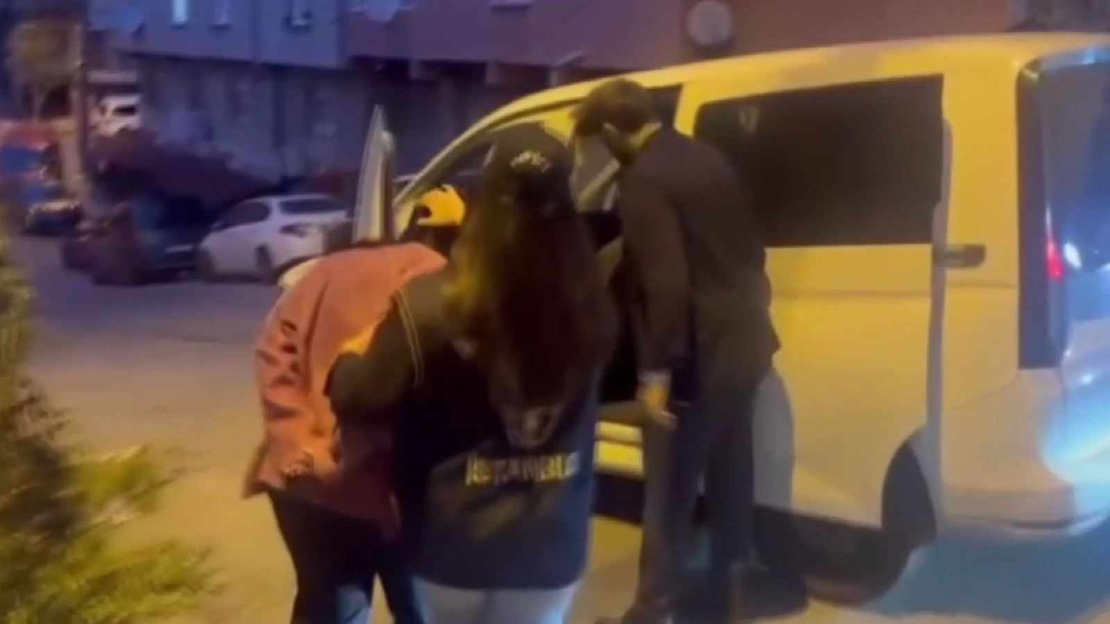 Güzellik Merkezi Dolandırıcılığı: 10 Kişi Gözaltında