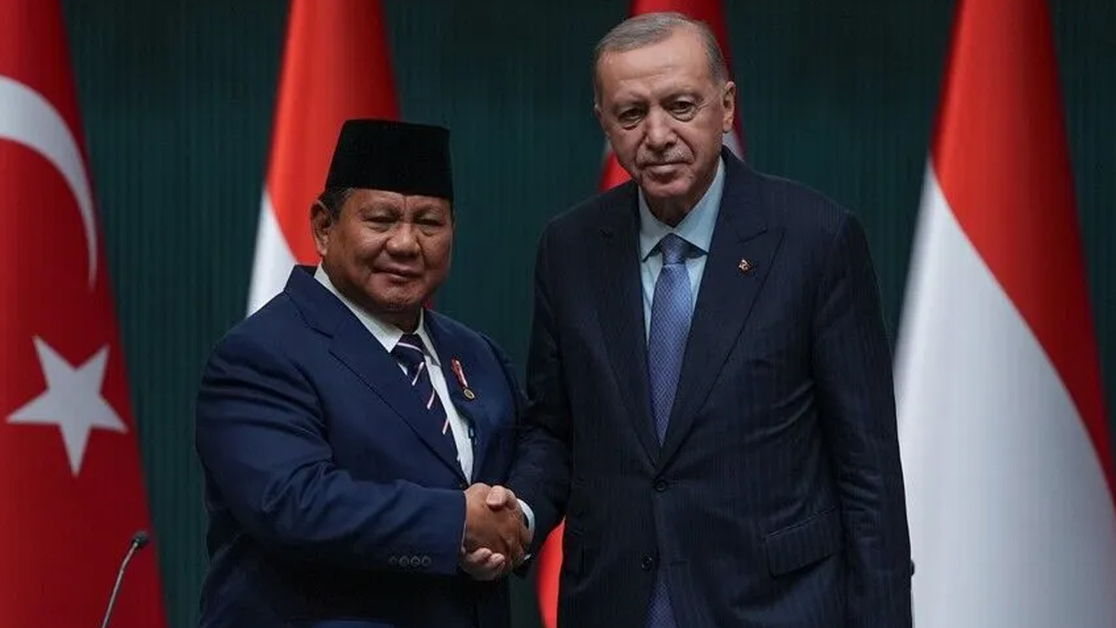 Cumhurbaşkanı Erdoğan, Endonezya Cumhurbaşkanı Subianto ile görüştü
