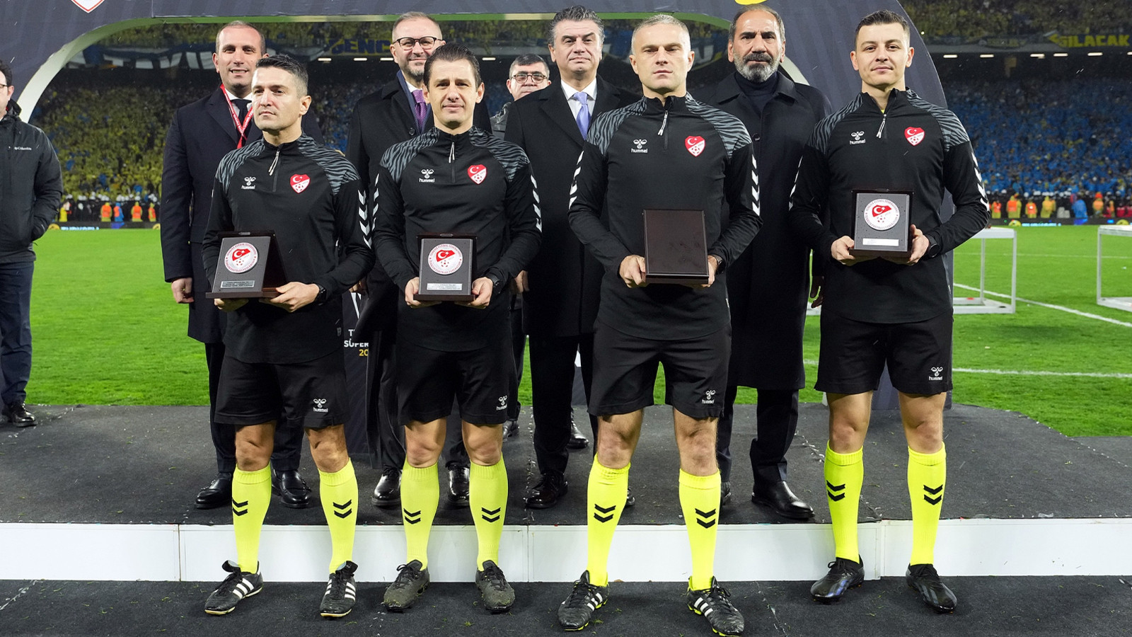 Süper Lig'de Hakem Atamaları Konusunda Belirsizlik Devam Ediyor