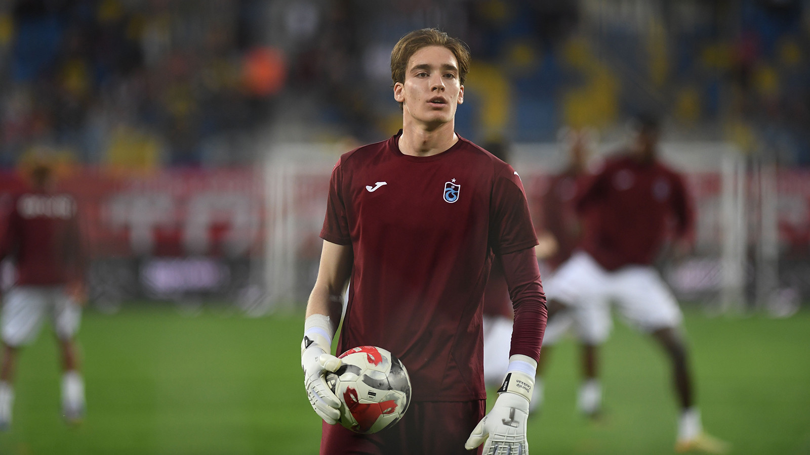 Trabzonspor kalecisi Onuralp Çevikkan sakatlandı