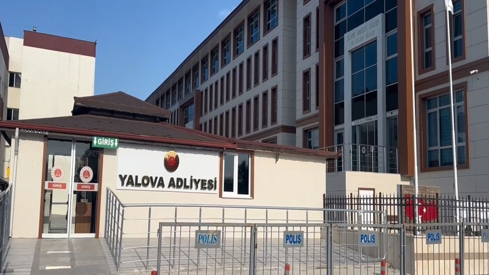 Yalova Adliyesi’nde yolsuzluk soruşturması: 2 personel tutuklandı