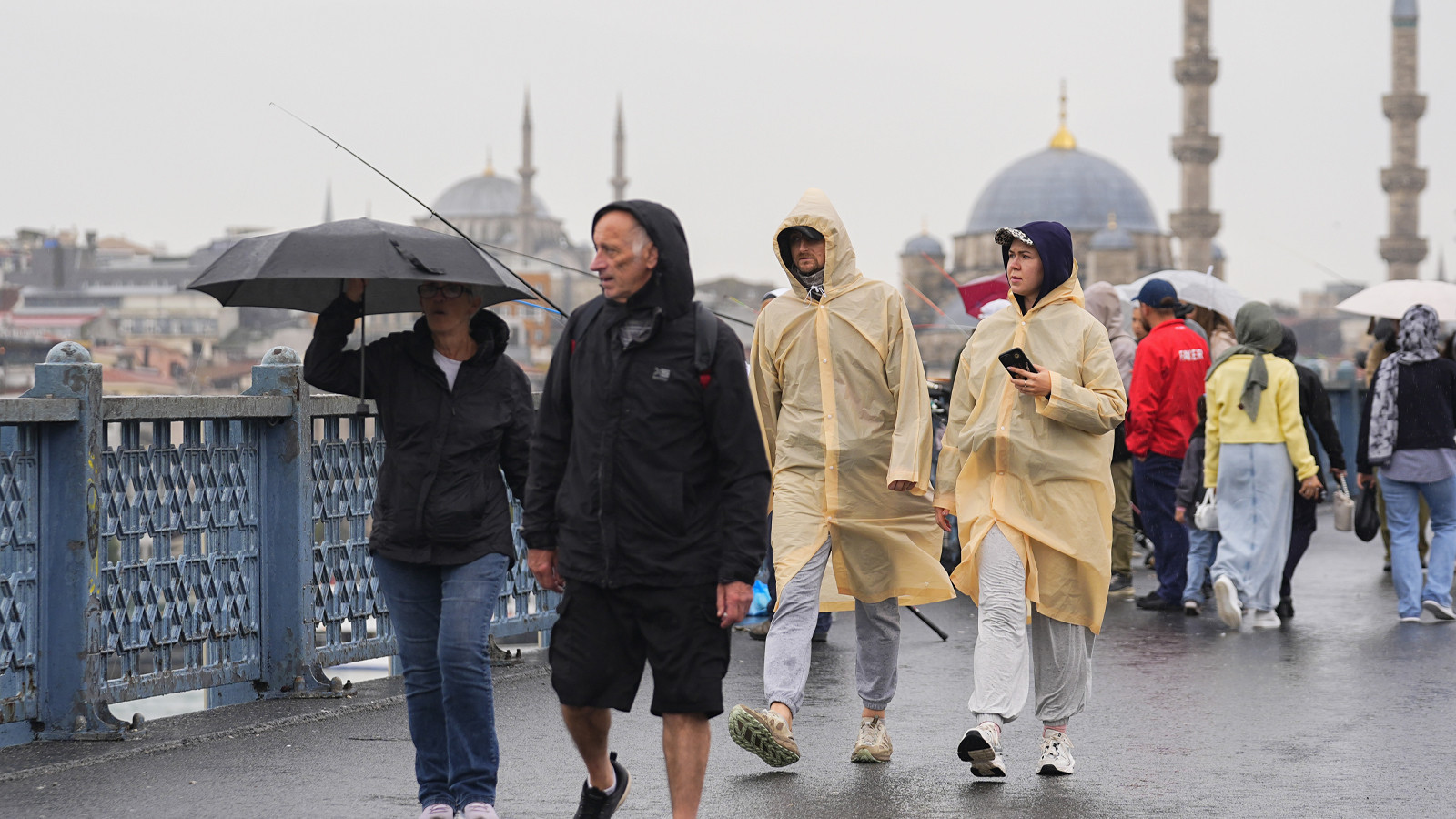 Meteoroloji, 6 ilde sarı alarm ilan etti: Gök gürültülü sağanak yağış bekleniyor
