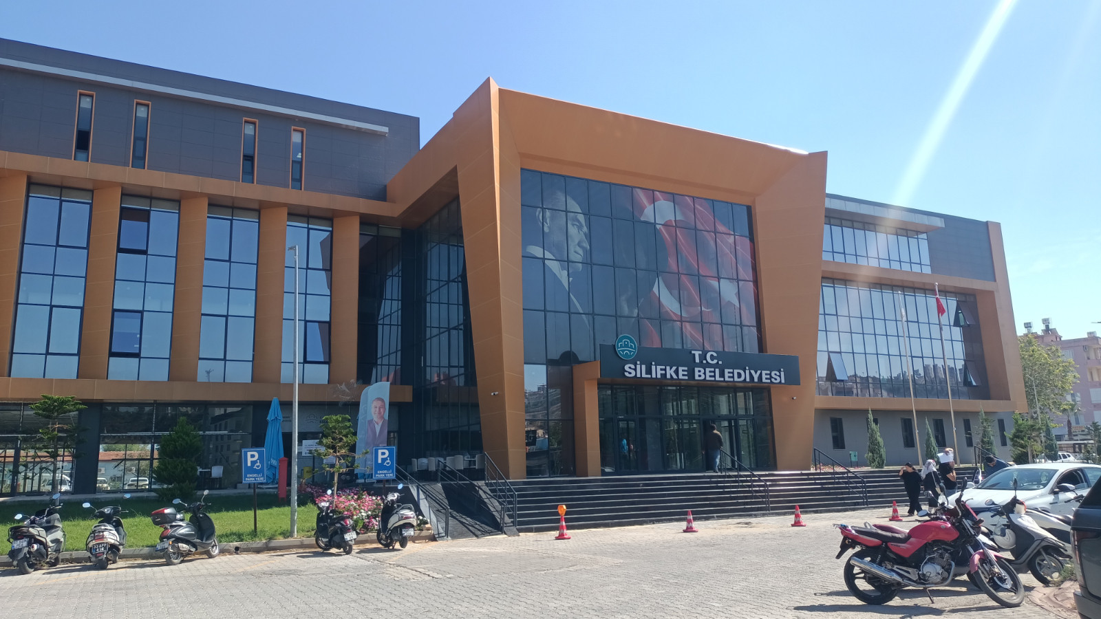 Silifke Belediyesi'ne yolsuzluk operasyonu: 7 şüpheli gözaltına alındı