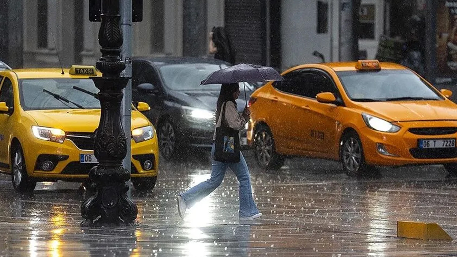 Meteoroloji 48 il için kuvvetli yağış uyarısında bulundu