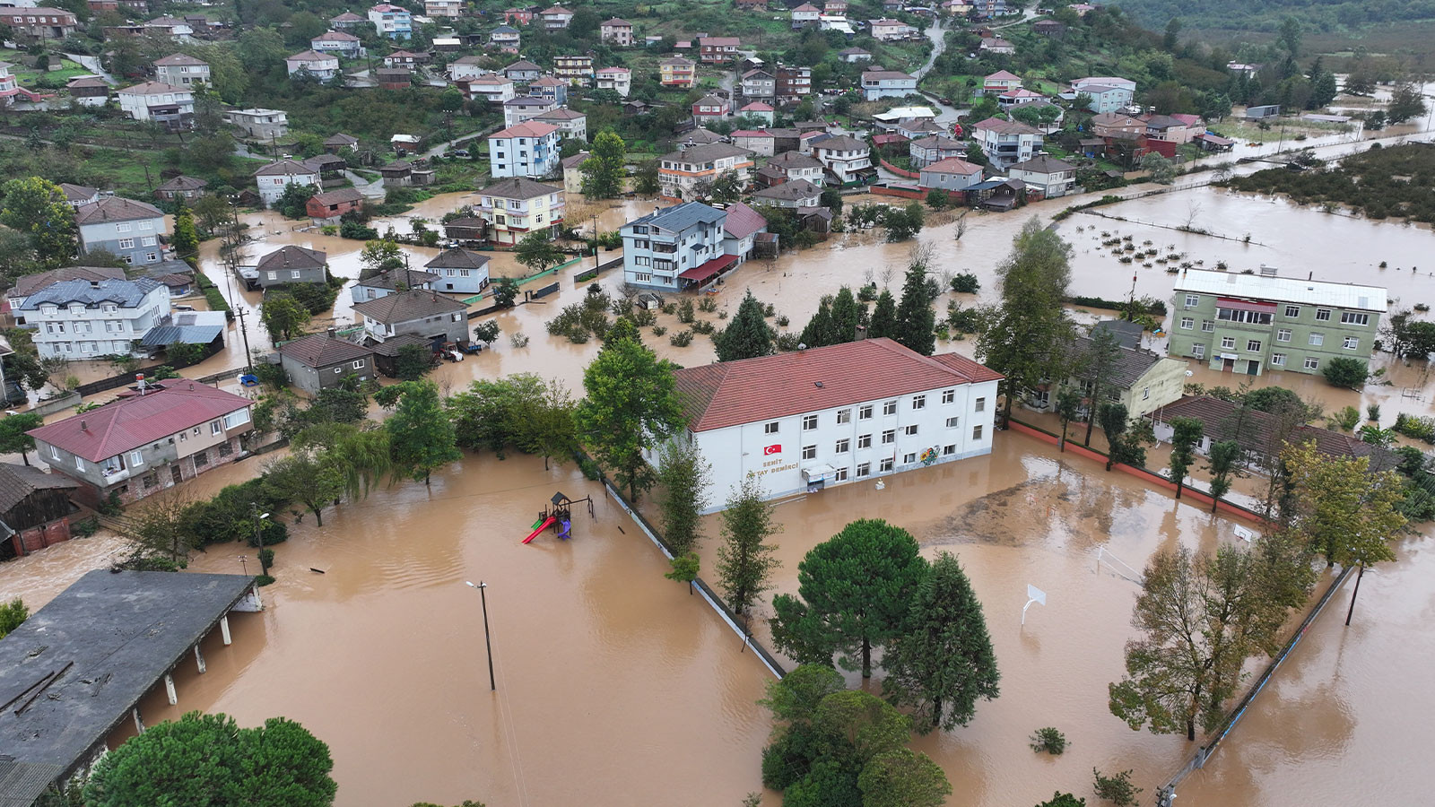 Selden etkilenen 3 ile 40 milyon liralık kaynak aktarıldı