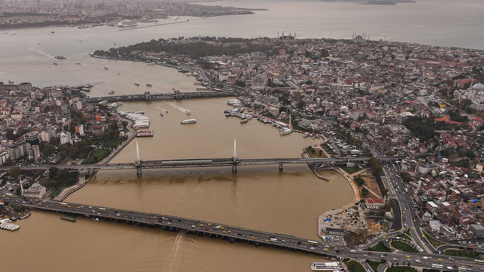 Meteoroloji, İçişleri Bakanlığı ve AKOM'dan 41 ilde sarı ve turuncu alarm uyarısı yaptı