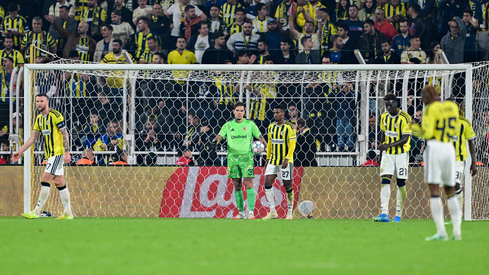 Fenerbahçe, Şampiyonlar Ligi'nde Slavia Prag'ı konuk ediyor