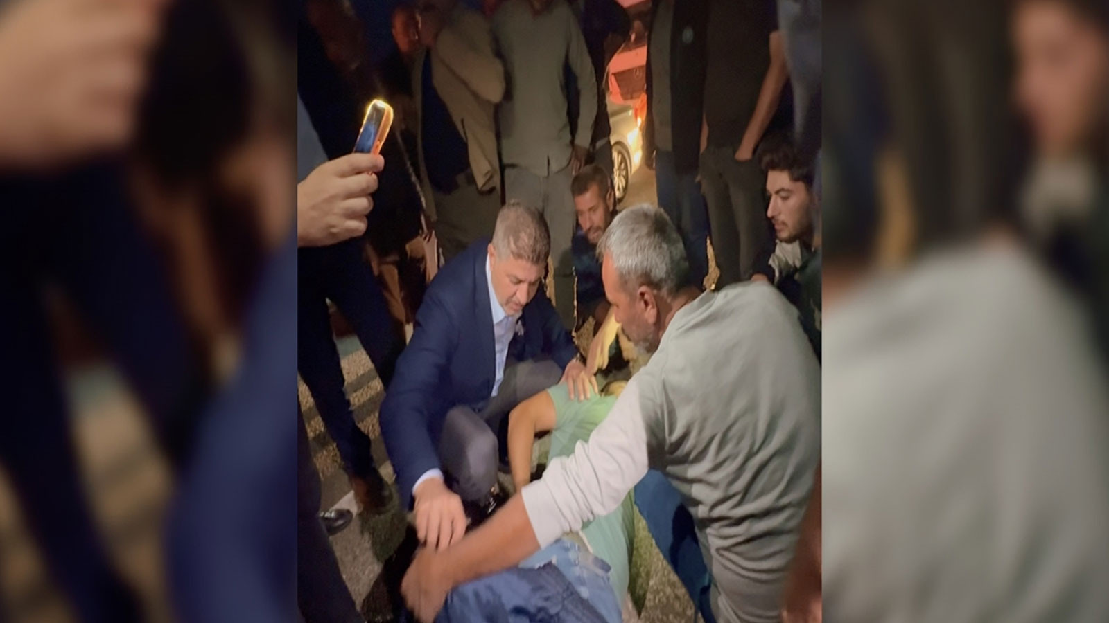 Adıyaman'da Trafik Kazasında Yaralanan Kişiye Vali ve Milletvekili Müdahale Etti