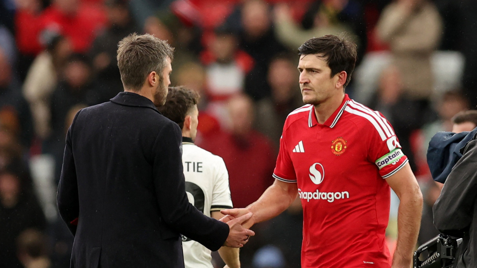 Manchester United, Bournemouth'a 3-0 mağlubiyetle evinde yenildi