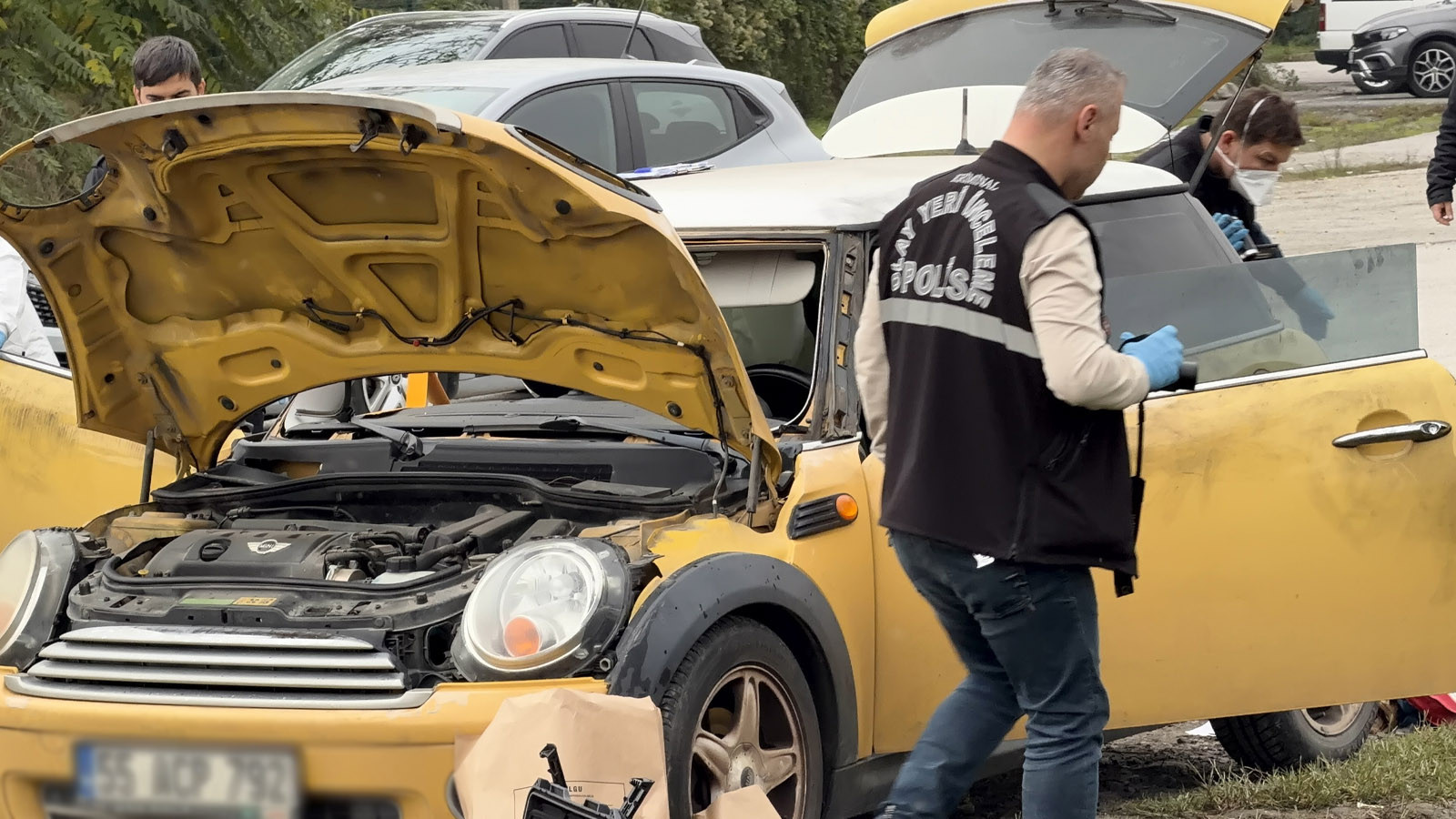 Yeni evli diyetisyen otomobilinde yaralı bulundu